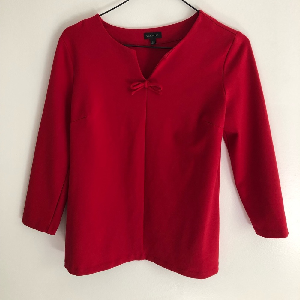 NWOT Red 3/4 length top with bow from Talbots XS